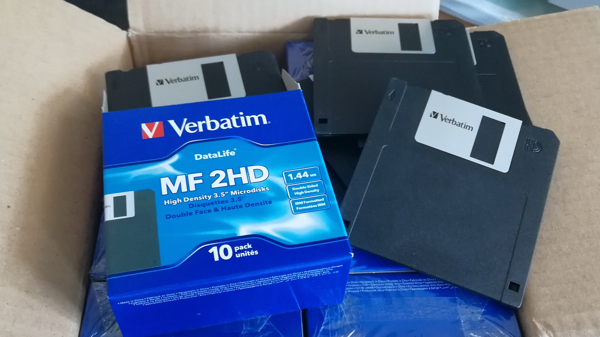 3.5 HD Floppy Disks (Pack of 10) - Shop Item - Computing History 3.5 HD Floppy Disks (Pack of 10) - Shop Item - Computing History