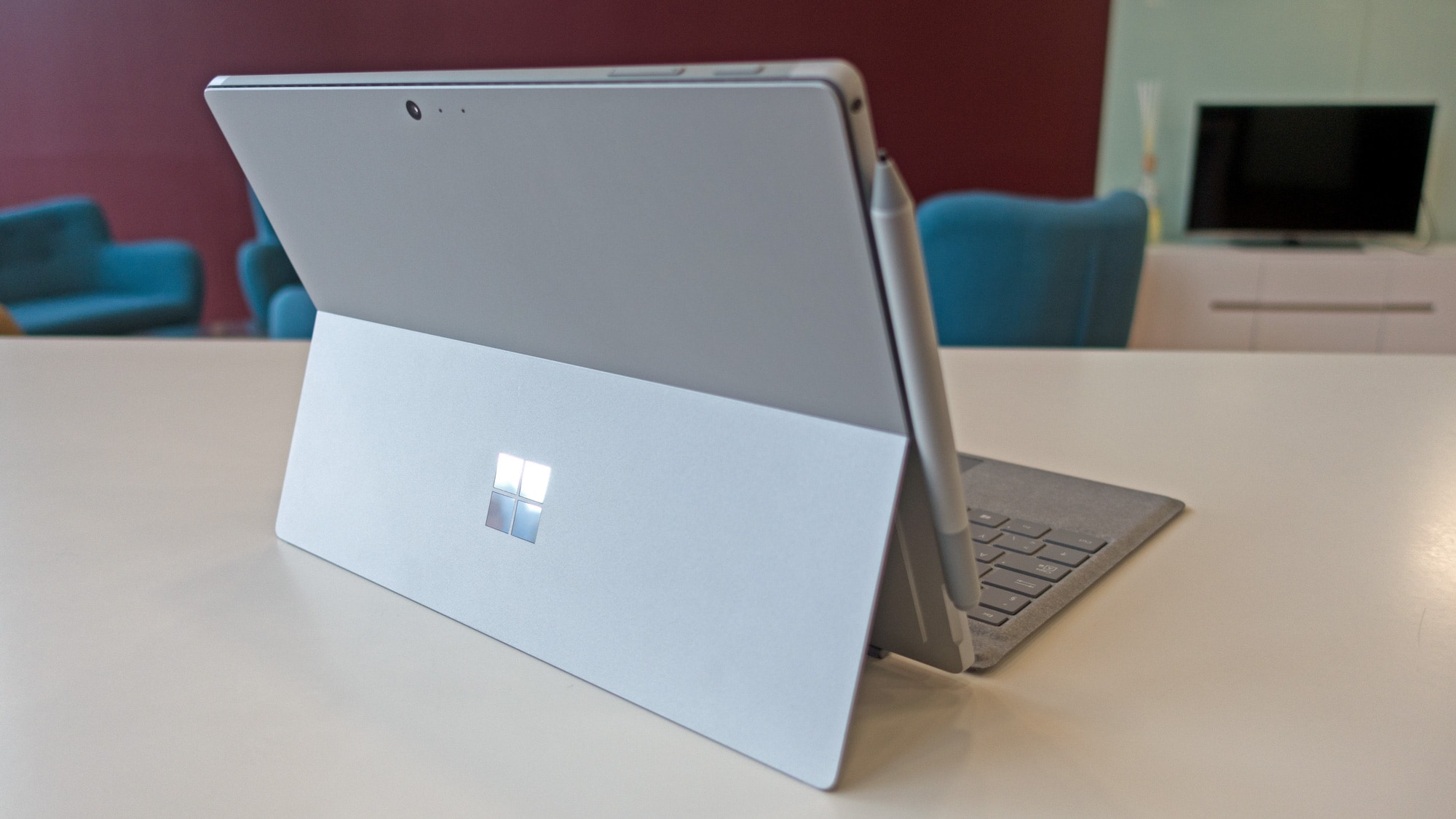 Microsoft Surface Pro 6タイプ Surface Pro 6」マイクロソフトのWin10搭載12.3型着脱式2-in-1、第8