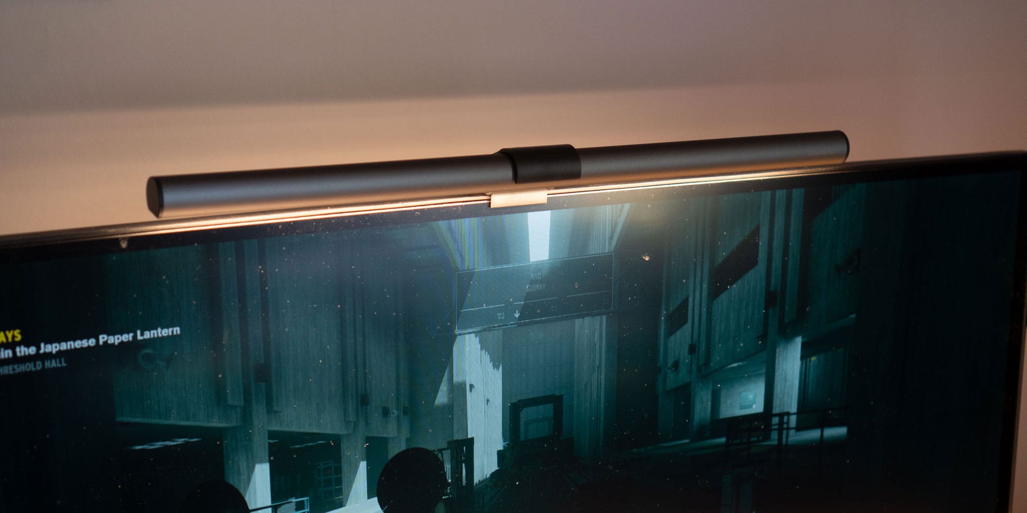 Benq Screenbar: An extra lamp for the monitor? Useful or gugus