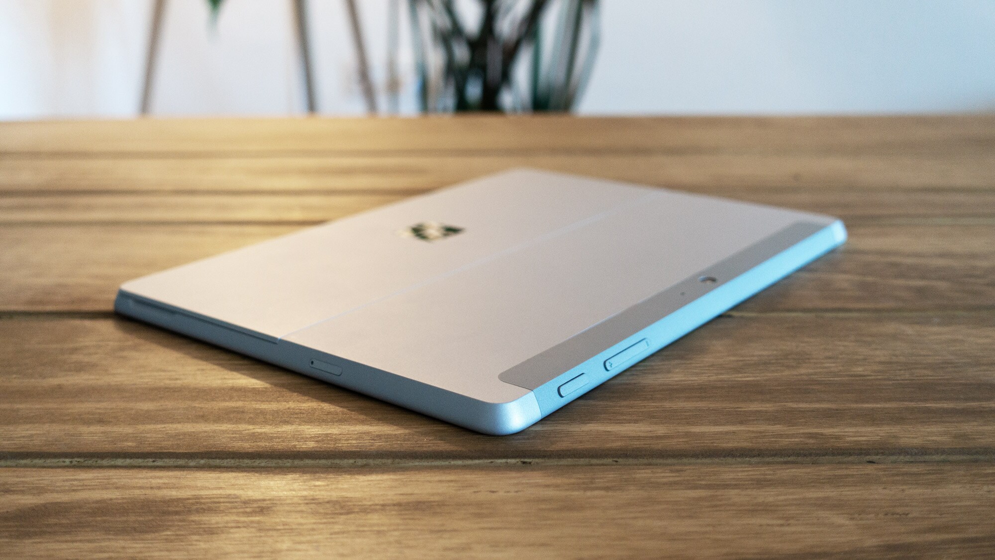 Surface Pro - La nouvelle tablette professionnelle 2-en-1 alimentée par l'IA avec un écran de 12