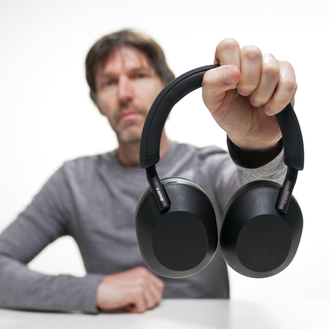 Sony WH-1000XM5 (NC, 30 h, Cable, Wireless) - buy at Digitec