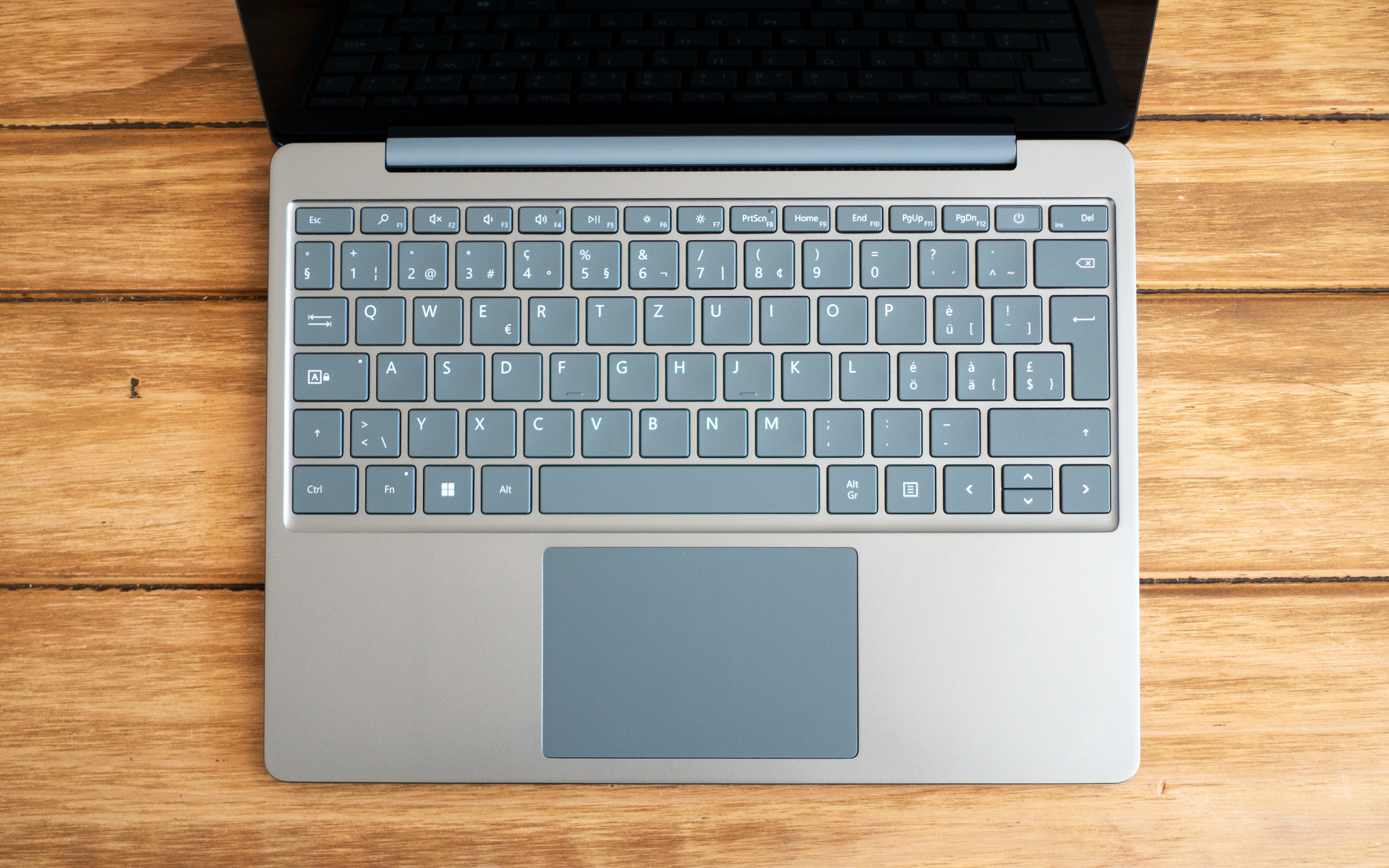 Microsoft Surface Laptop Go 2 im Test - Digitec