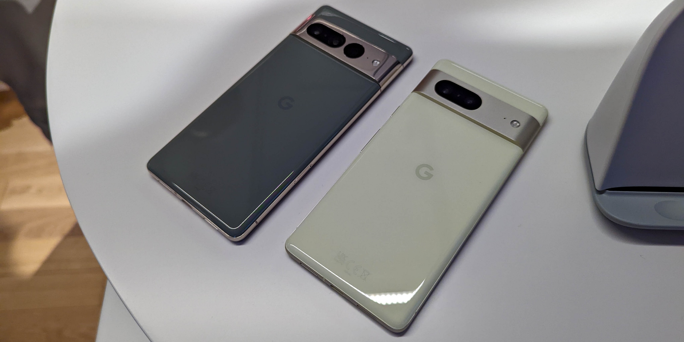 Google Pixel 7 (128 GB, Obsidian, 6.30