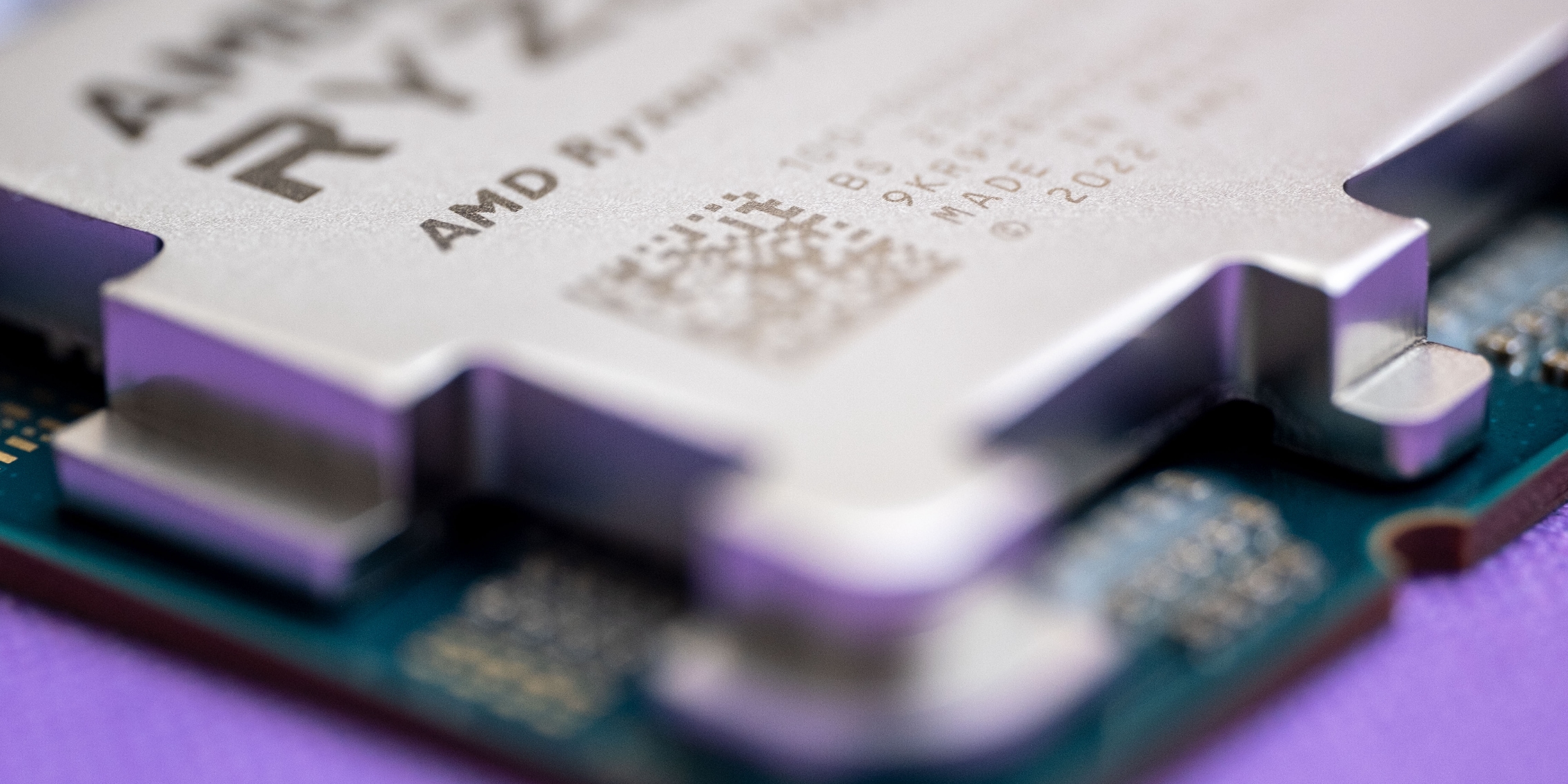 AMD Ryzen 7 7800X3D : le meilleur CPU de jeu - Digitec