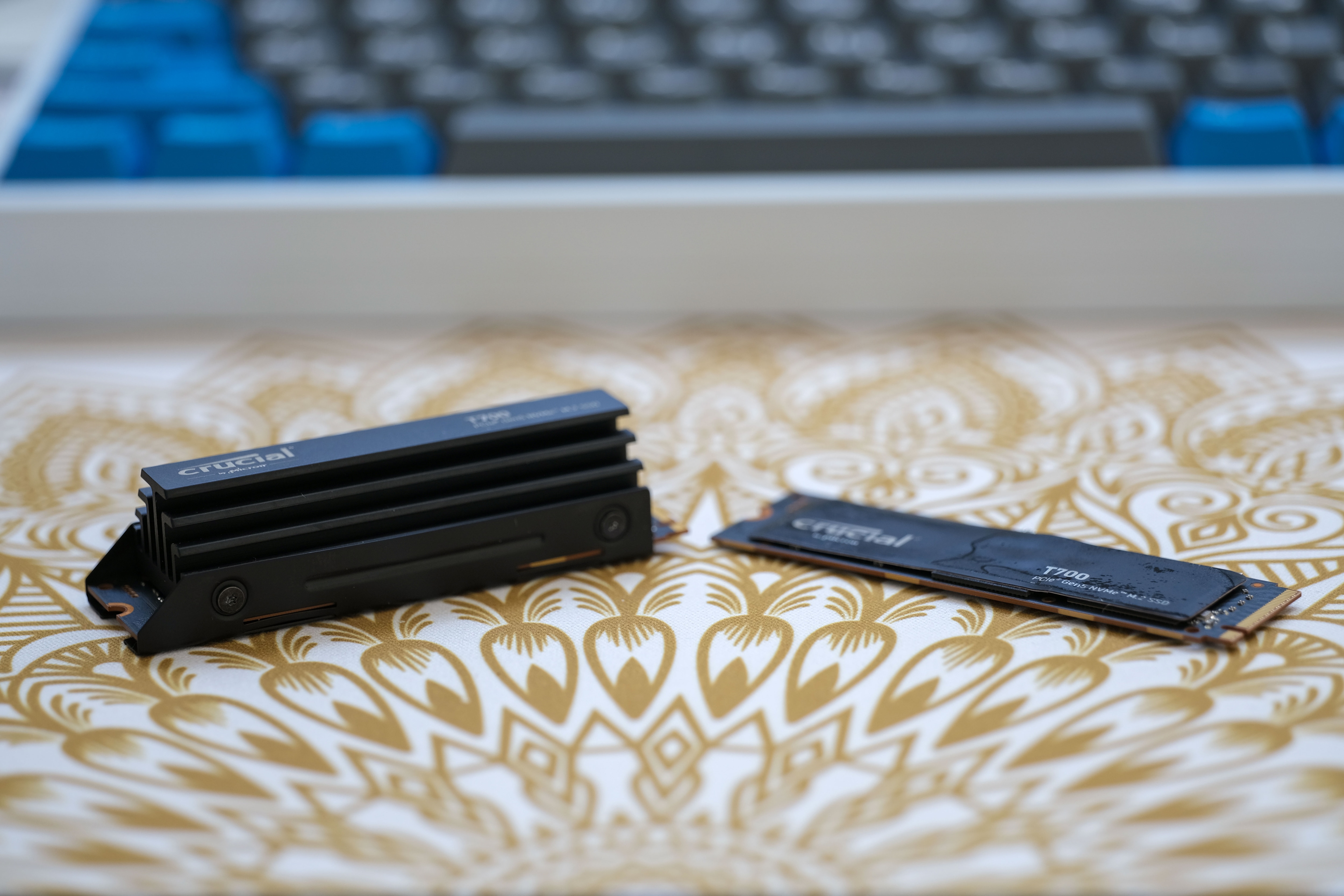 The Crucial T700 Pro SSD is crazy fast and expensive - Digitec The Crucial T700 Pro SSD is crazy fast and expensive - Digitec