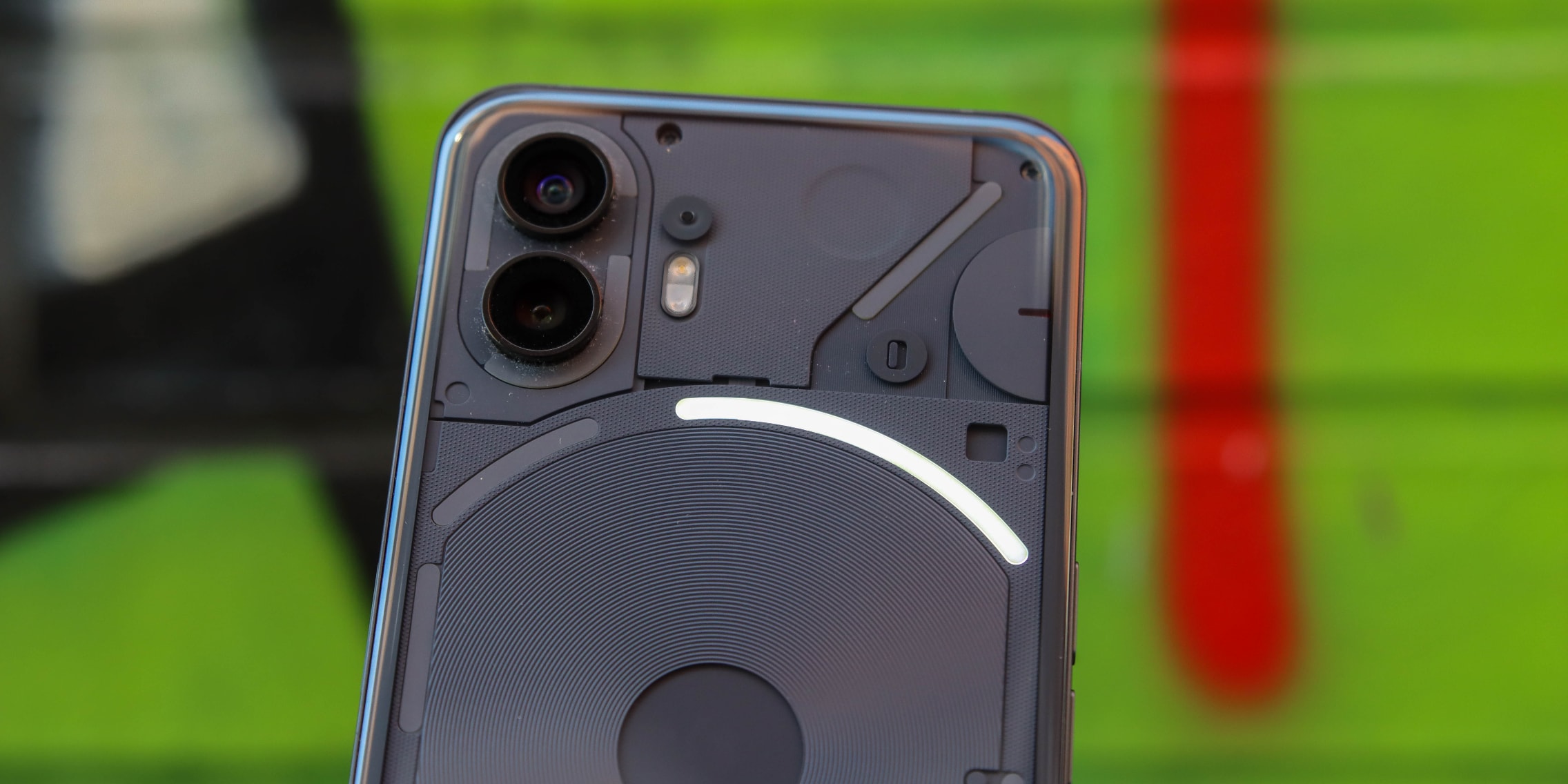 Nothing Phone (2) 8+128GB ダークグレイ Nothing新スマホ「Phone (2)」21日発売。イヤフォンに新色 - AV Watch