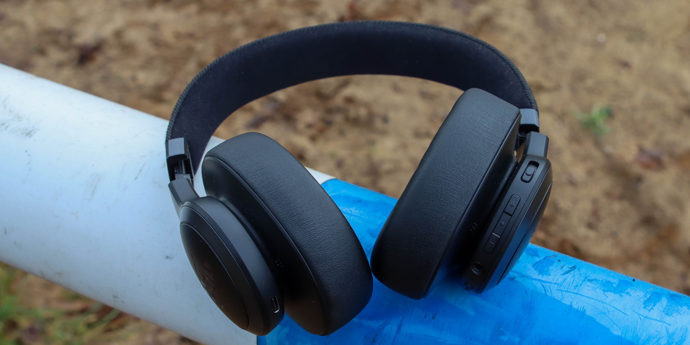 JBL Live 770NC review: affordable over-ear headphones - Digitec