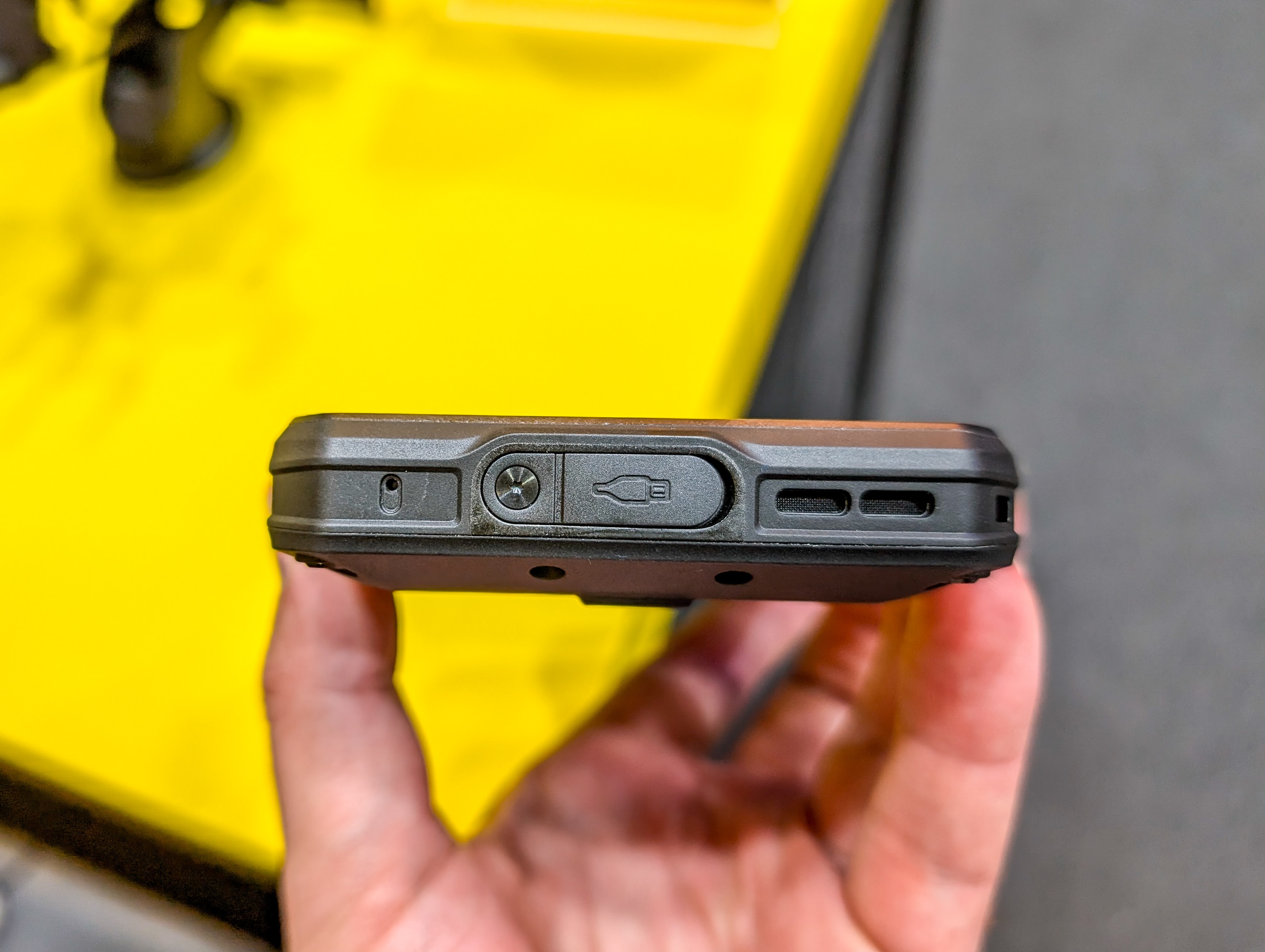 Ulefone Armor 28 Ultra: un degno successore dei telefoni CAT