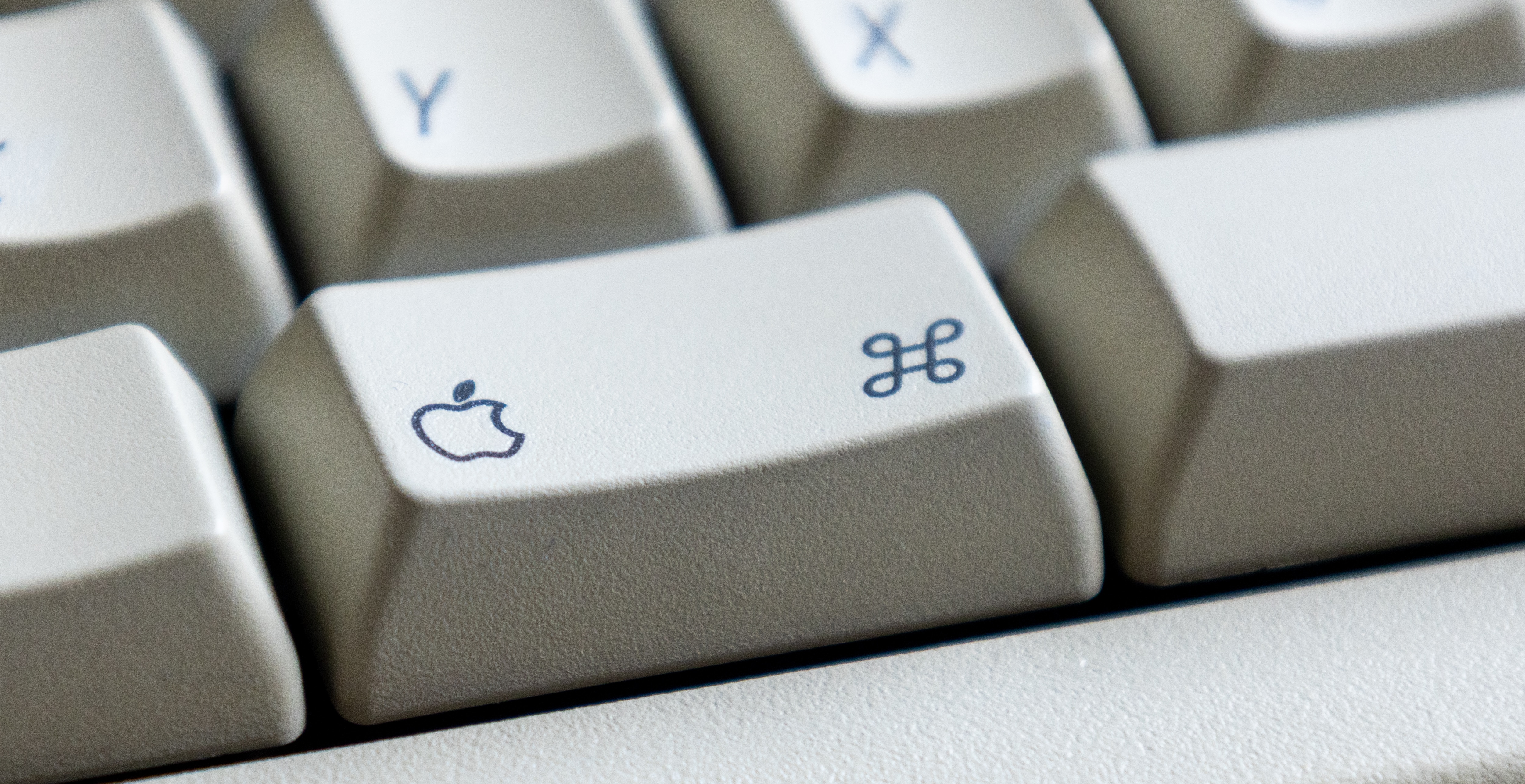 ⌘mee⌘ Where the Apple Command key/looped square symbol comes from - Digitec