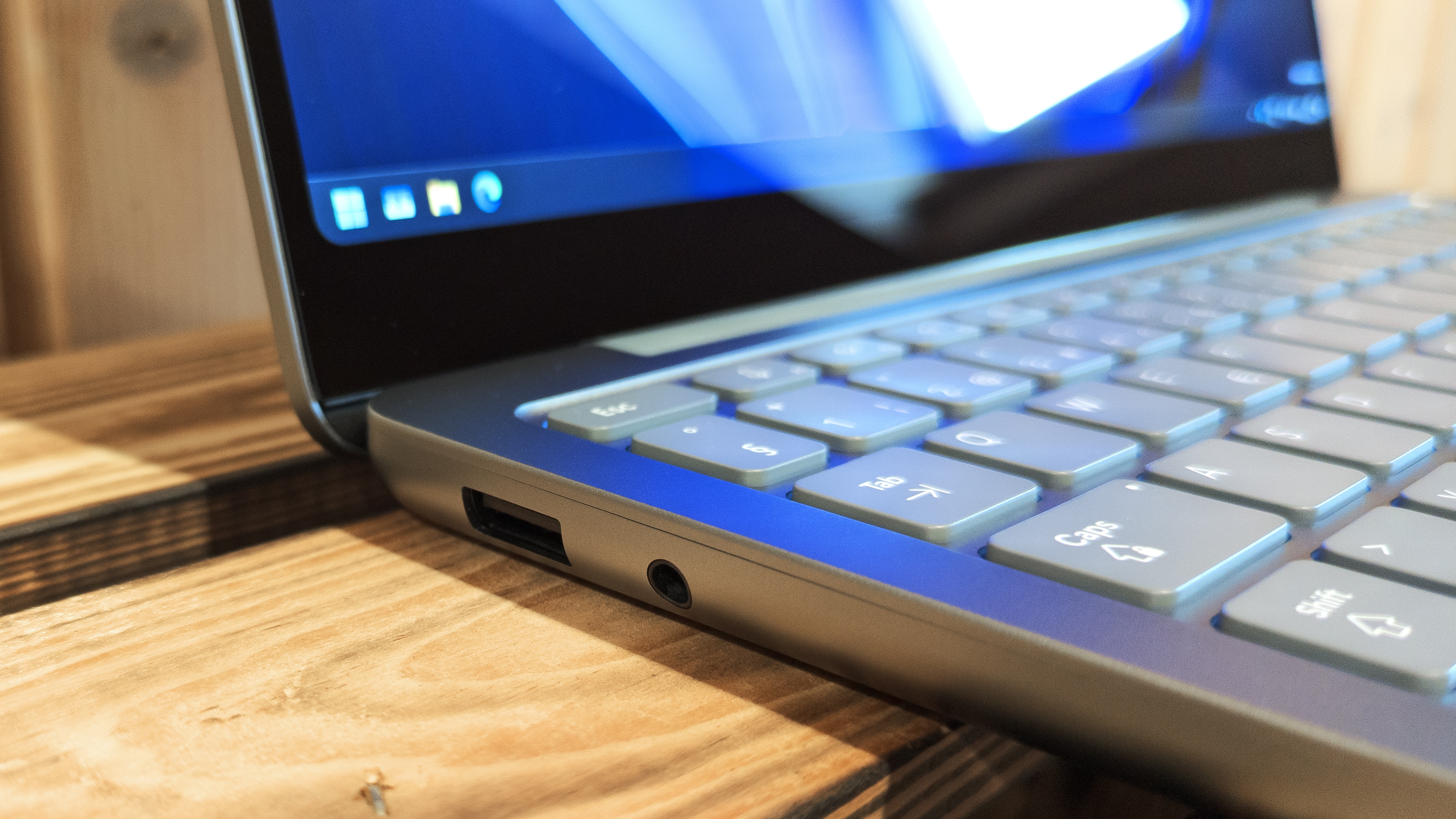 Microsoft Surface Laptop mit 13 Zoll im Test - Digitec