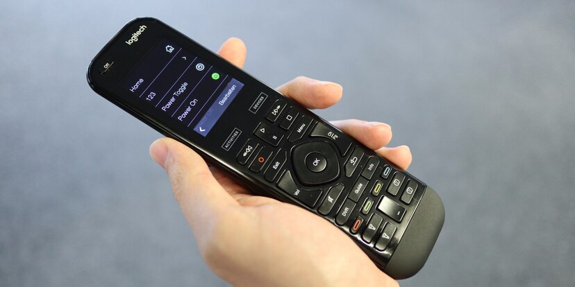 Logitech Harmony Elite: Der ewige Traum einer einzigen Fernbedienung