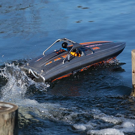 Rc river hotsell jet boat