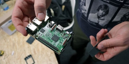 C’est à ça que ressemble un Raspberry Pi, notre mini-ordinateur.