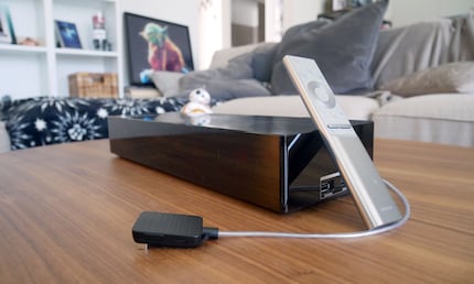 One Connect Box, One Invisible Cable et télécommande