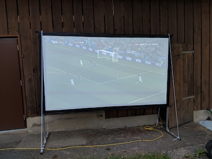 Benq SH753: not 4K, sure, but still bright enough.