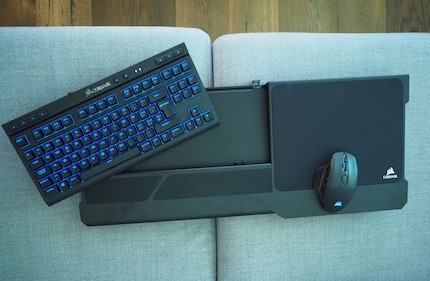 Tastatur einsetzen und schon kannst du loslegen.