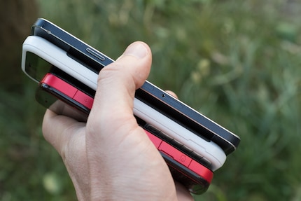 Grössenvergleich: Nokia XpressMusic 5520, Smilyphone, Samsung Galaxy A3 (4,5 Zoll)