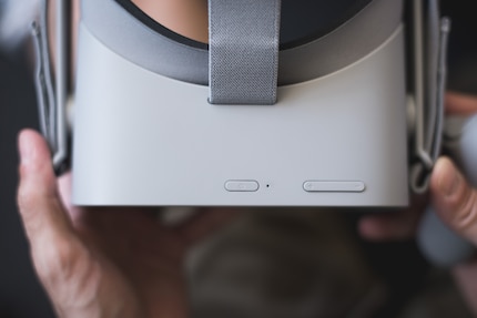 Il pulsante di accensione e il controllo del volume sono facili da raggiungere.