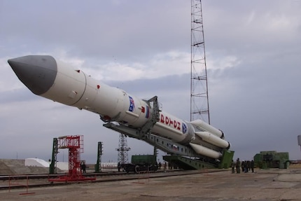 Les satellites Yamal ont été mis en orbite dans cette fusée