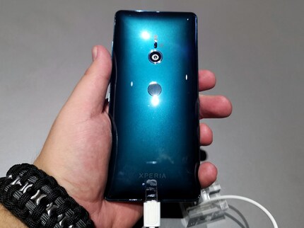 Green smartphones always look good