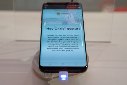 Chris nutzt die Ressourcen des Smartphones aus, rechnet selbst aber wenig