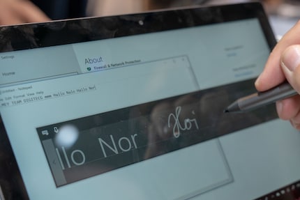 Der Screen erkennt sogar Schnürlischrift