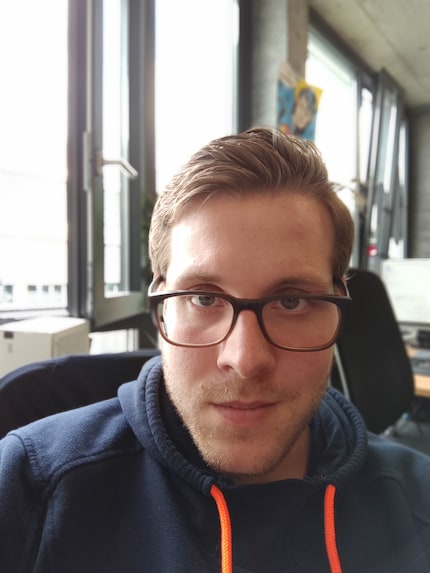 Bokeh is also available in selfie mode. I think it's great