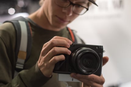 Video Producer Manuel Wenk mit der GFX 50R