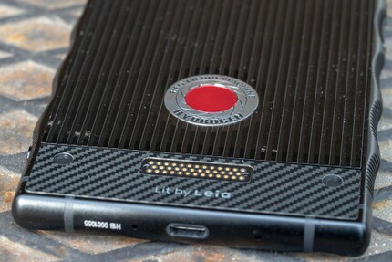 Diese Pins verbinden das Phone mit einer Red-Kamera