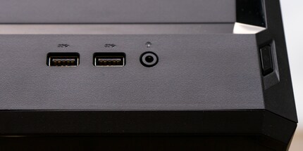 Anschlüsse sind für einen kleinen Gaming-PC genug vorhanden.