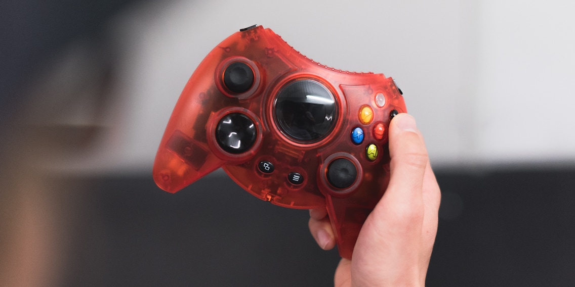 10 of the ugliest controllers out there - digitec