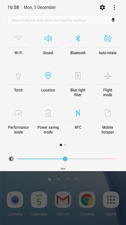 Samsung Experience did nothing but give stock Android a blue-white paint job.