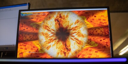 No, that's not Sauron's eye, it's a cat's anus, er, sorry, Fur Mark.