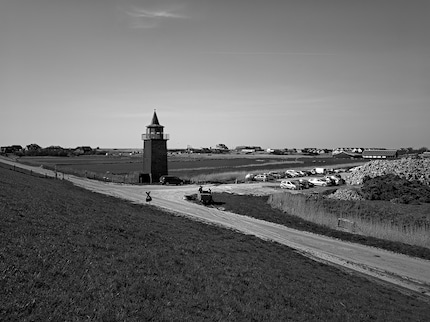 Pour les photos en noir et blanc, le Nokia 9 éteint ses appareils photo couleur.