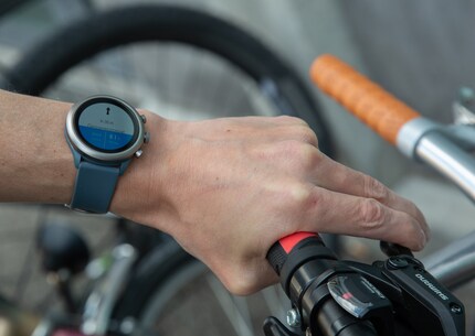L'orologio non è buono come dispositivo di navigazione per andare in bicicletta.