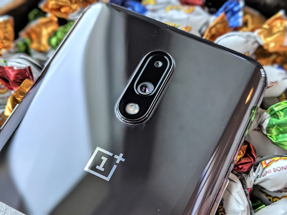 Das OnePlus 7 mit einer Dualkamera.