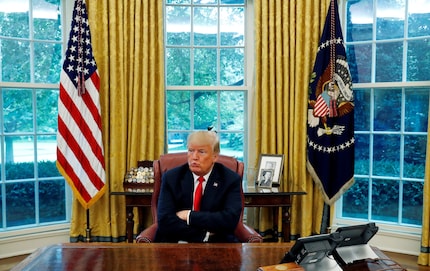 Donald Trump durante l'intervista nello Studio Ovale