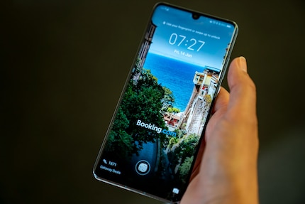 Booking.com. De bonnes affaires, mais pas sur l'écran de verrouillage