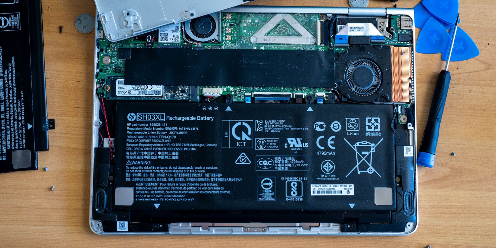 Changer soimême sa batterie d’ordinateur portable simple, économique