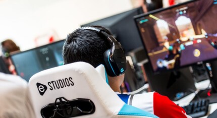 L'équipe digitec jouera aux eStudios.