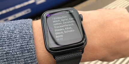 Quadratisch, praktisch, gut: Meine Uhr sagt mir, was ich einzukaufen habe.