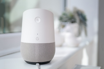 Google Home für Google-Assistant-Sprachassistenz