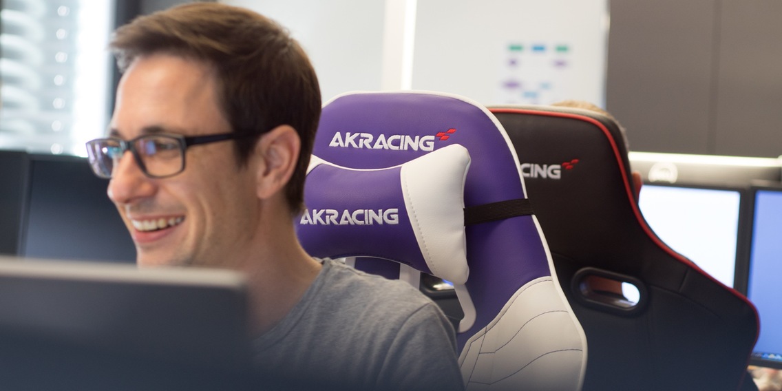 Akracing head pillow online