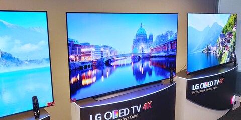 Nella foto i nuovi TV OLED LG: a sinistra il B9, al centro il C9 e a destra l’E9