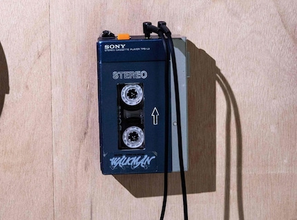 While most phones today don't even have jack sockets, the TPS-L2 had two!