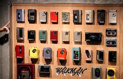 The « Walkman wall» featured almost every model.