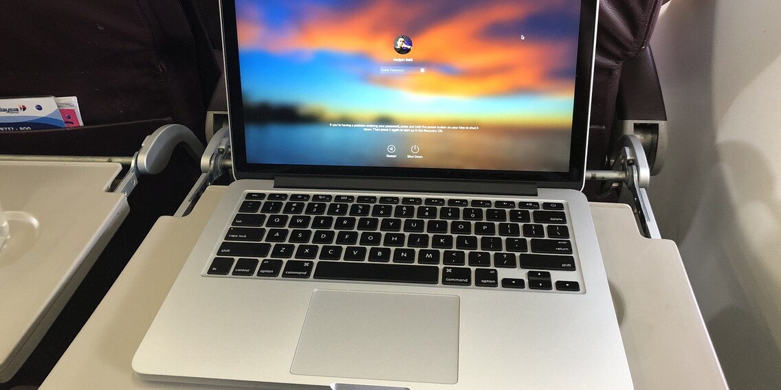 Mit «brandgefährdetem» Macbook Pro in den Flieger? Kein Problem!