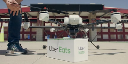 Drohnen von Uber Eats sollen künftig deine Happy Meals ausliefern. Quelle: Dronelife