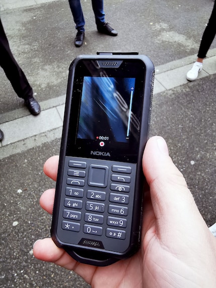 Le Nokia 800 Tough fonctionne toujours, mais ne répond pas
