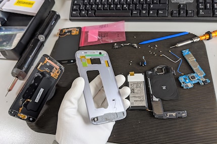Das «Skelett» des Galaxy S7.